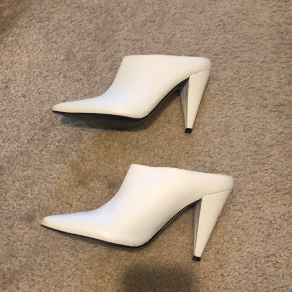 MARC FISHER - White pointed toe Mule - Picture 5 of 7